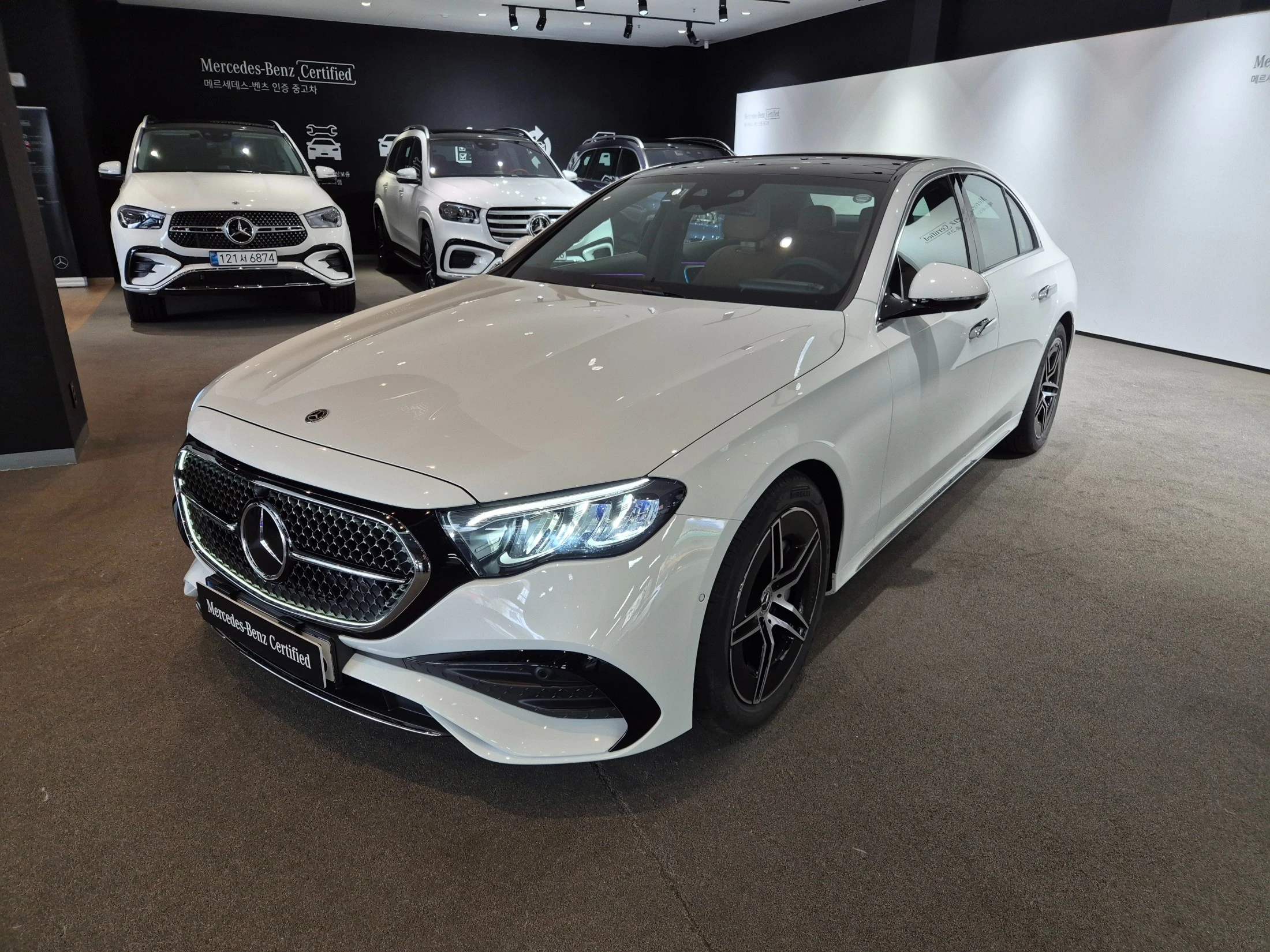 Mercedes-Benz E-Class W214