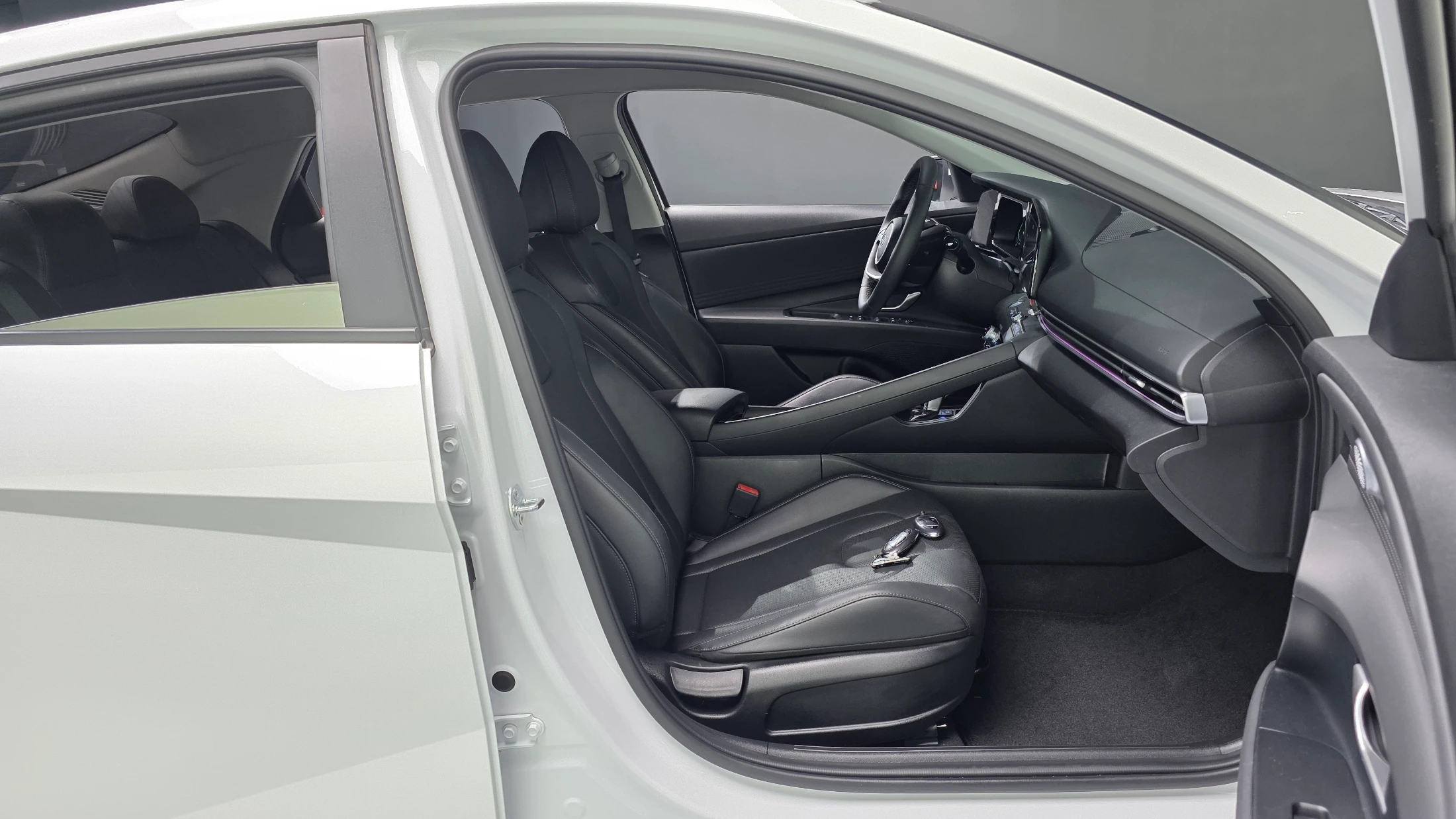 Hyundai Avante CN7, 2024 — фото 27