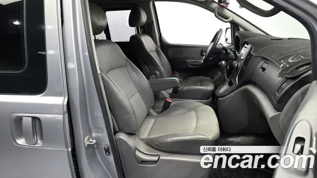 Hyundai Starex Grand Starex, 2011 — фото 11