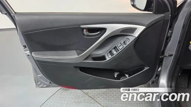 Hyundai Avante MD, 2013 — фото 24