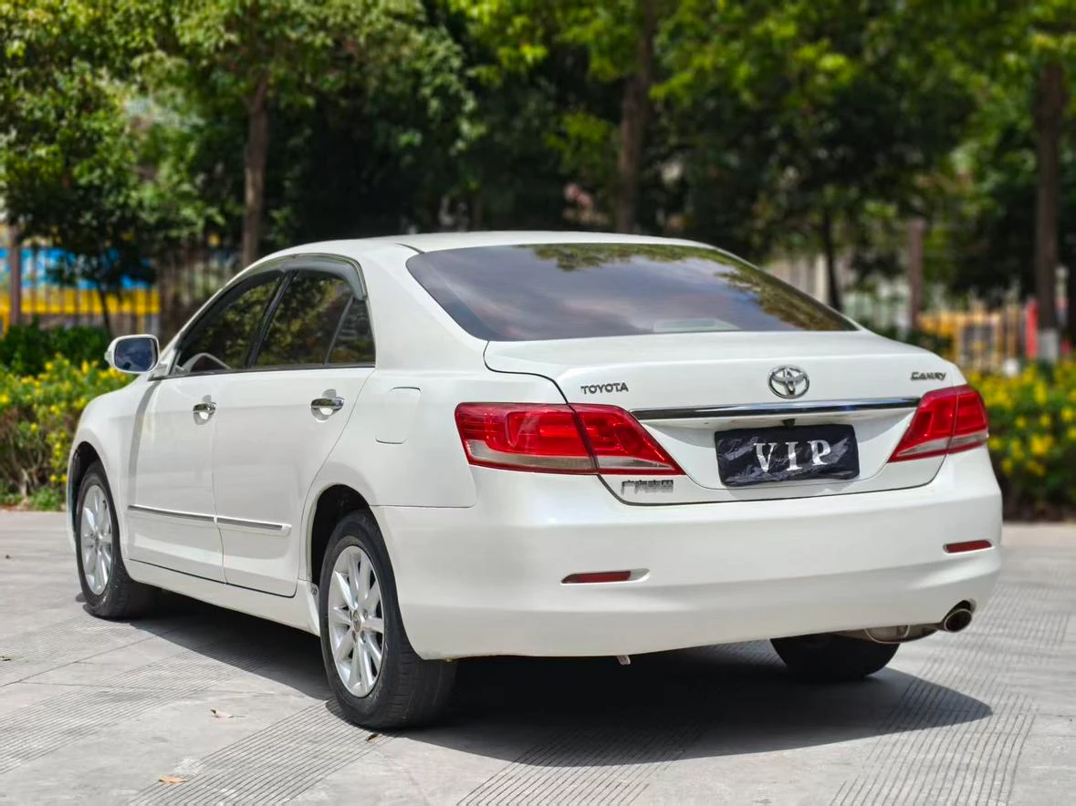 Toyota Camry, 2013 — фото 17