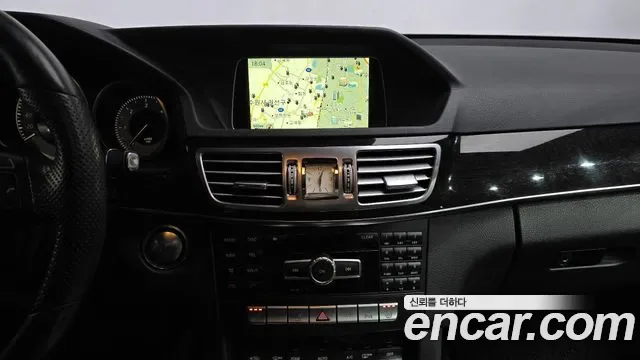 Mercedes-Benz E-Class W212, 2013 — фото 15