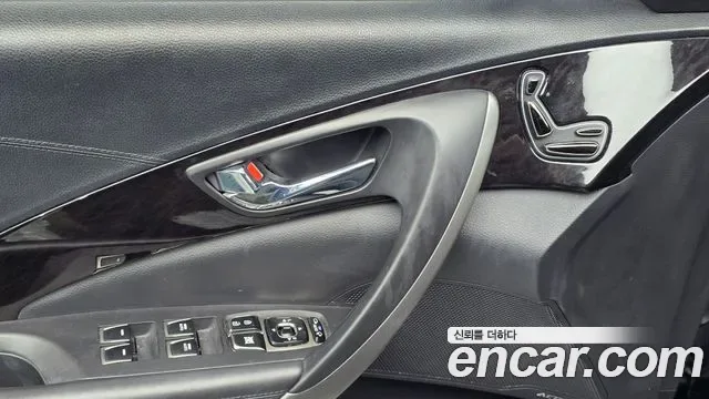Hyundai Grandeur HG Hybrid, 2014 — фото 18