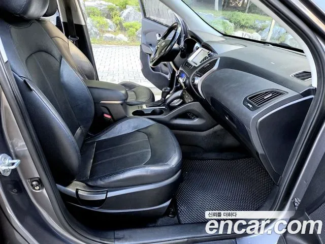 Hyundai Tucson ix, 2013 — фото 12