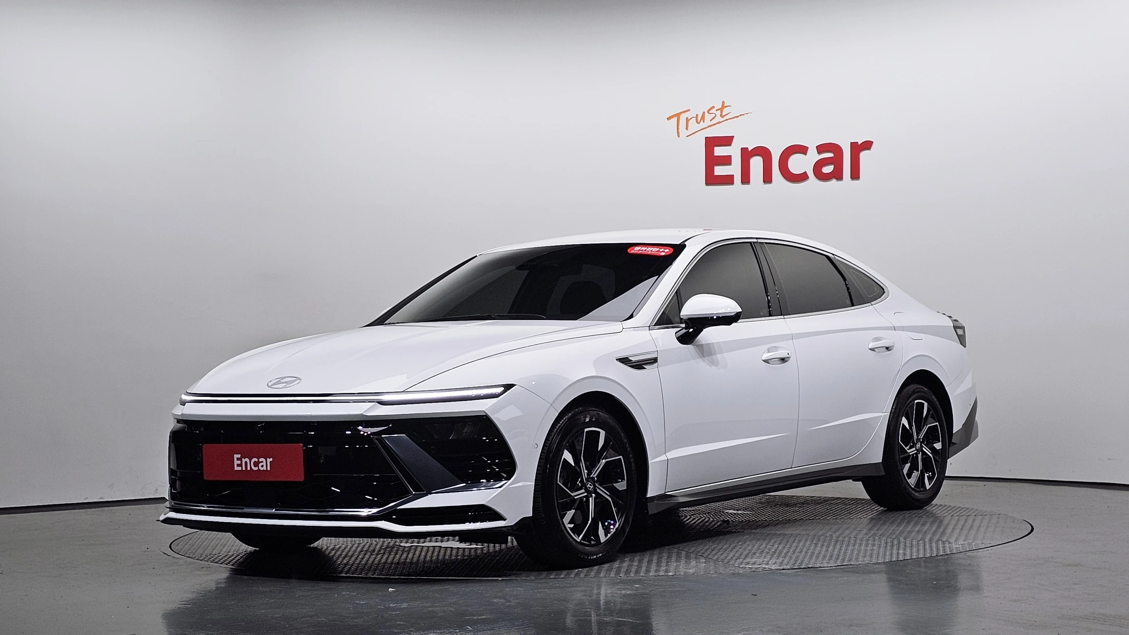 Hyundai Sonata De Edge (DN8)