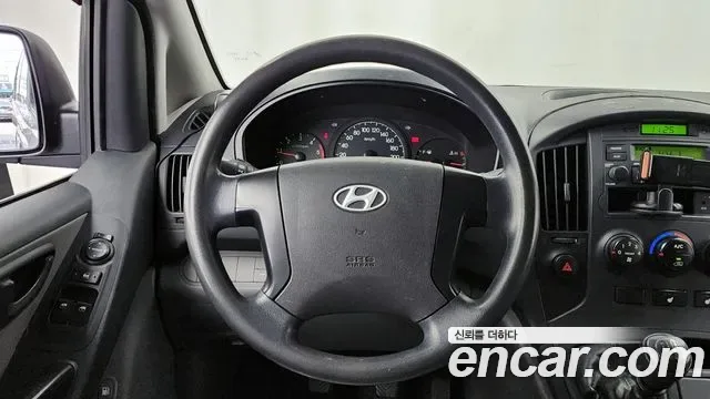 Hyundai Starex Grand Starex, 2012 — фото 13