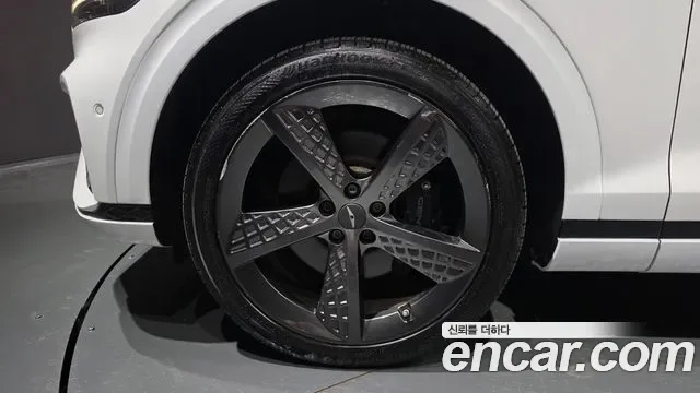 Genesis Gv70, 2021 — фото 5