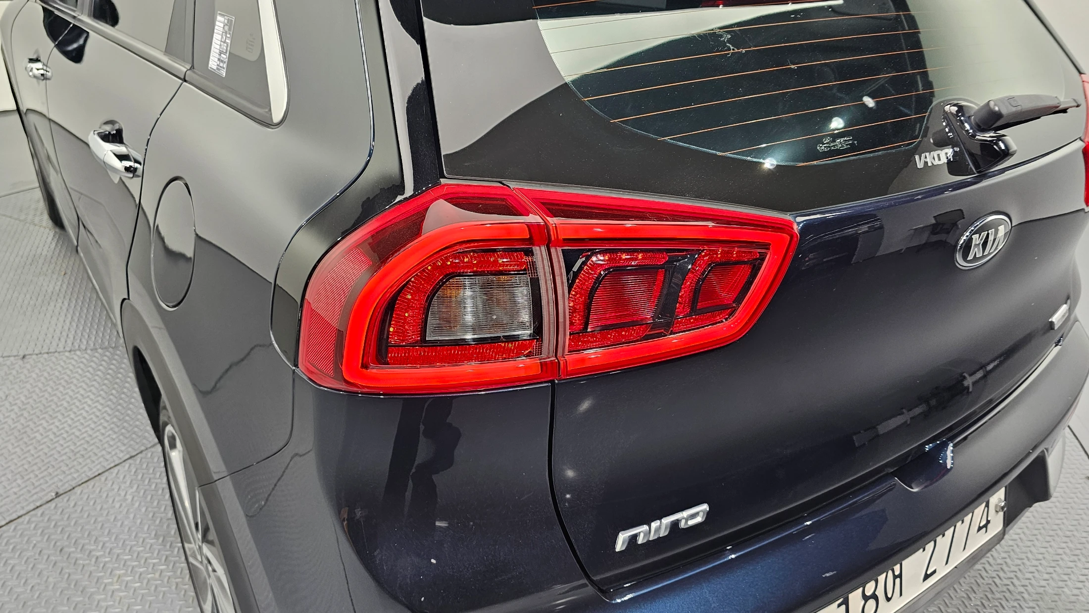 Kia Niro, 2018 — фото 23