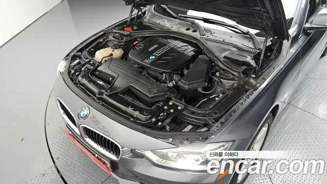 BMW 3-Series F30, 2013 — фото 6