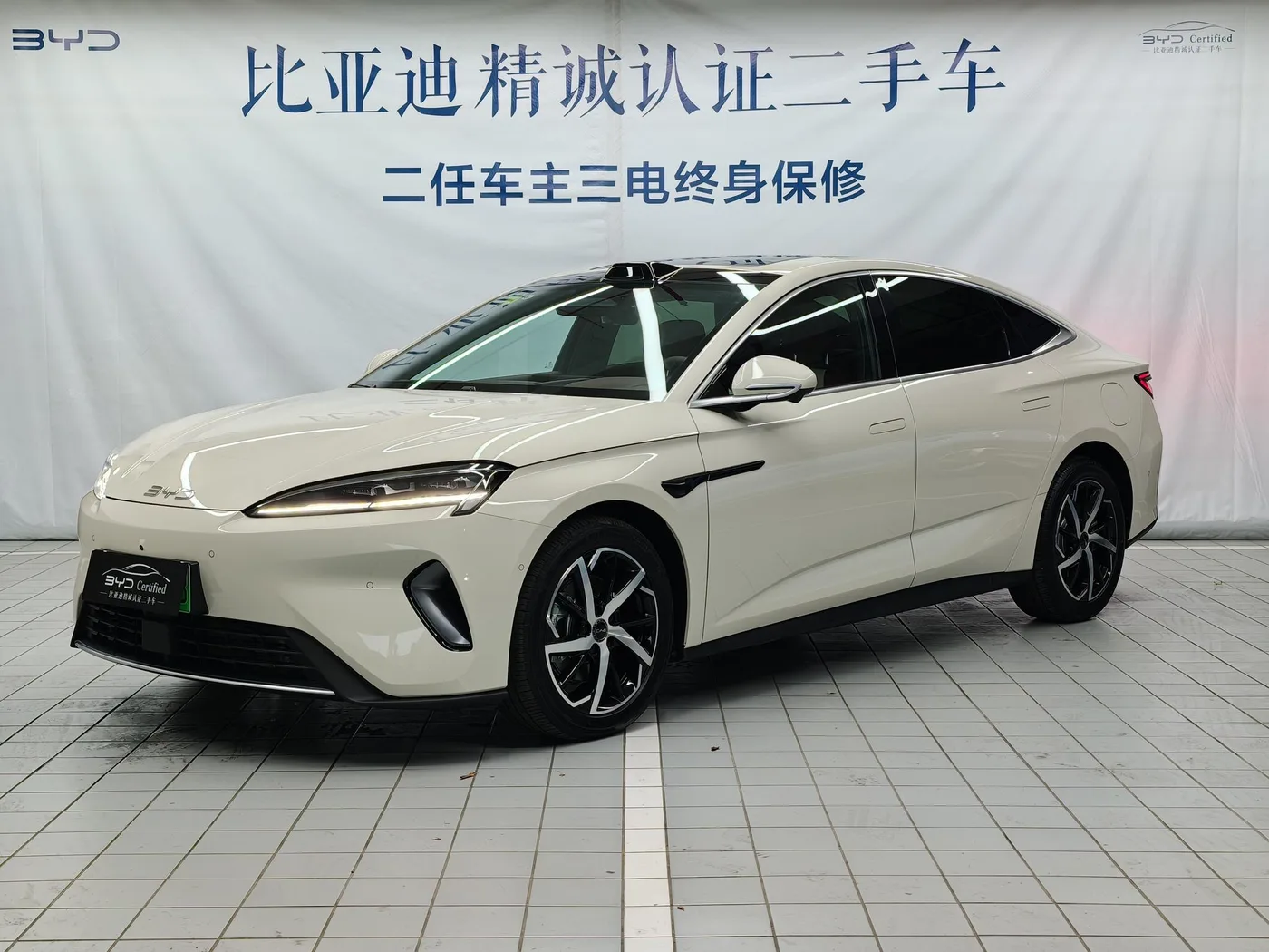 BYD Seal 07DM