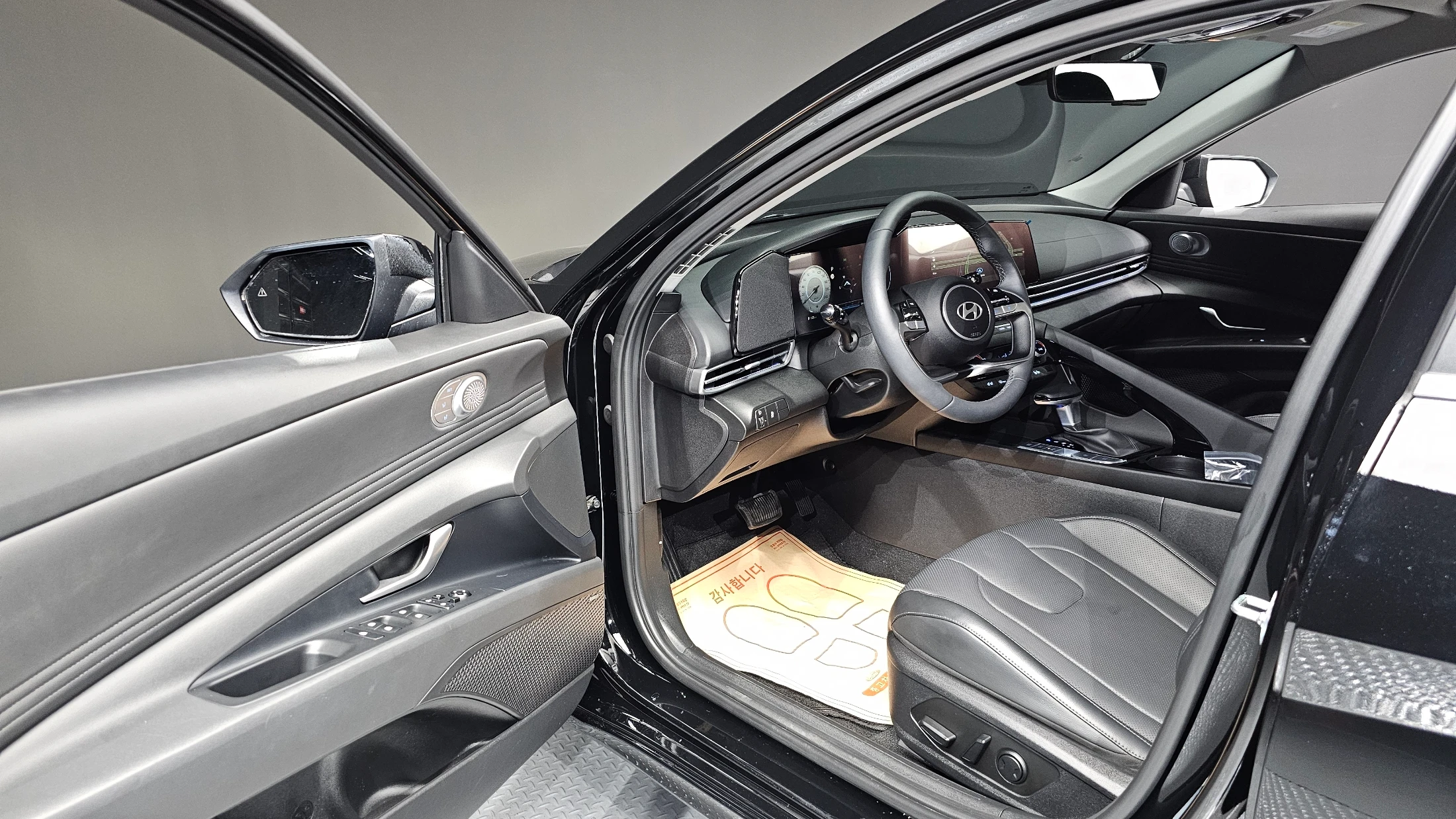 Hyundai Avante CN7, 2024 — фото 10