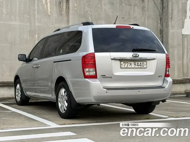 Kia Canival Carnival R, 2012 — фото 4