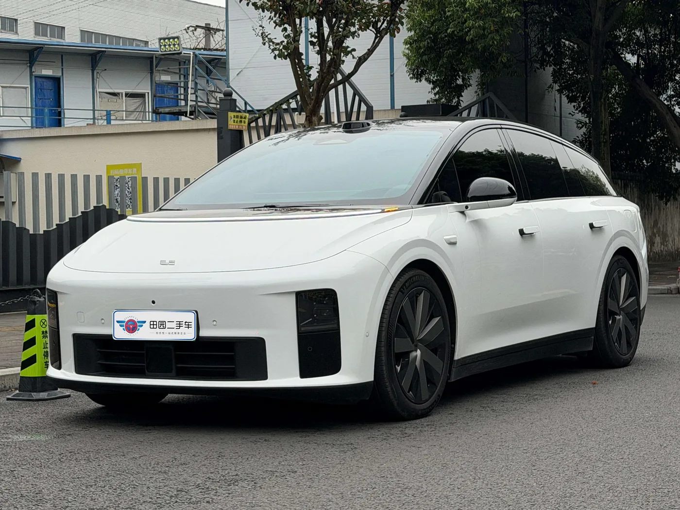 Li Auto ideal i6