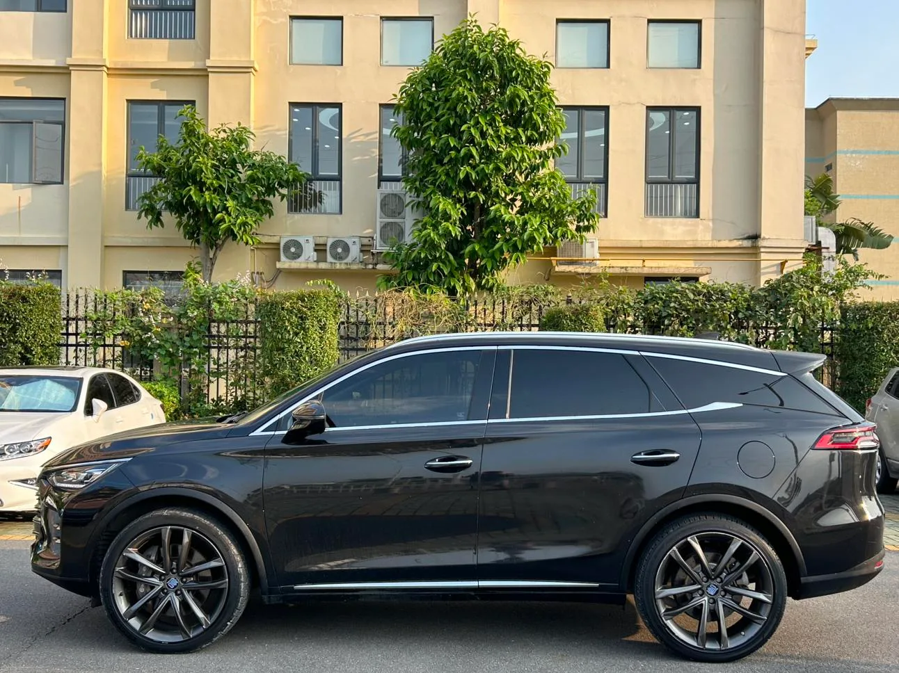 BYD Tang DM, 2018 — фото 12