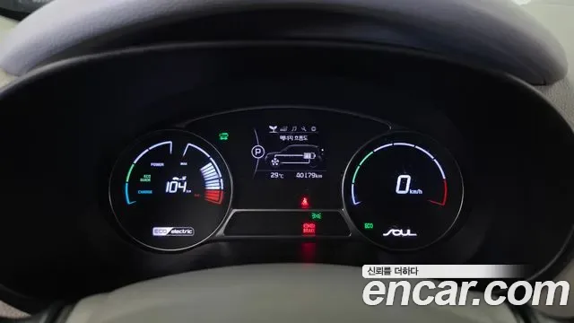 Kia Soul EV, 2017 — фото 8
