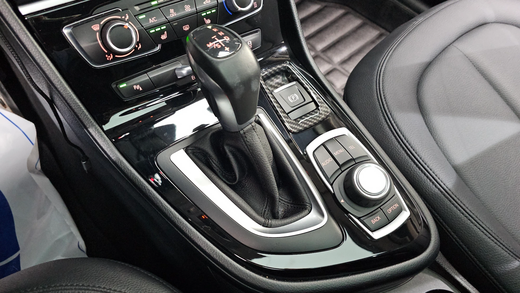 BMW 2-Series Active Tourer (F45), 2015 — фото 9