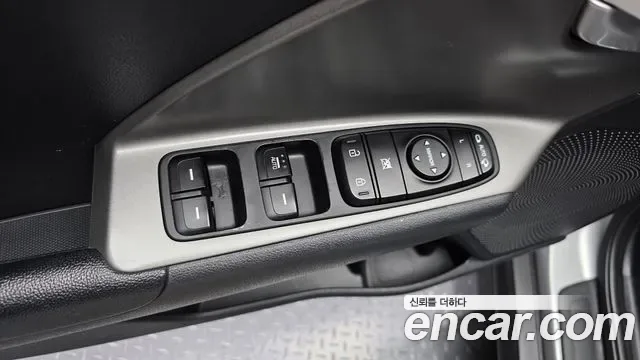 Kia Niro Plus, 2022 — фото 29