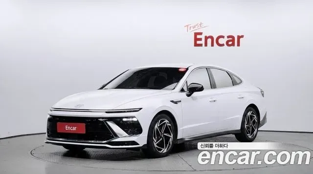 Hyundai Sonata De Edge (DN8)