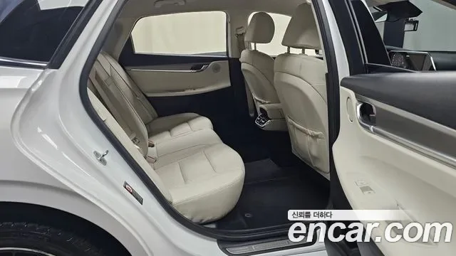Hyundai Grandeur Ig, 2022 — фото 11