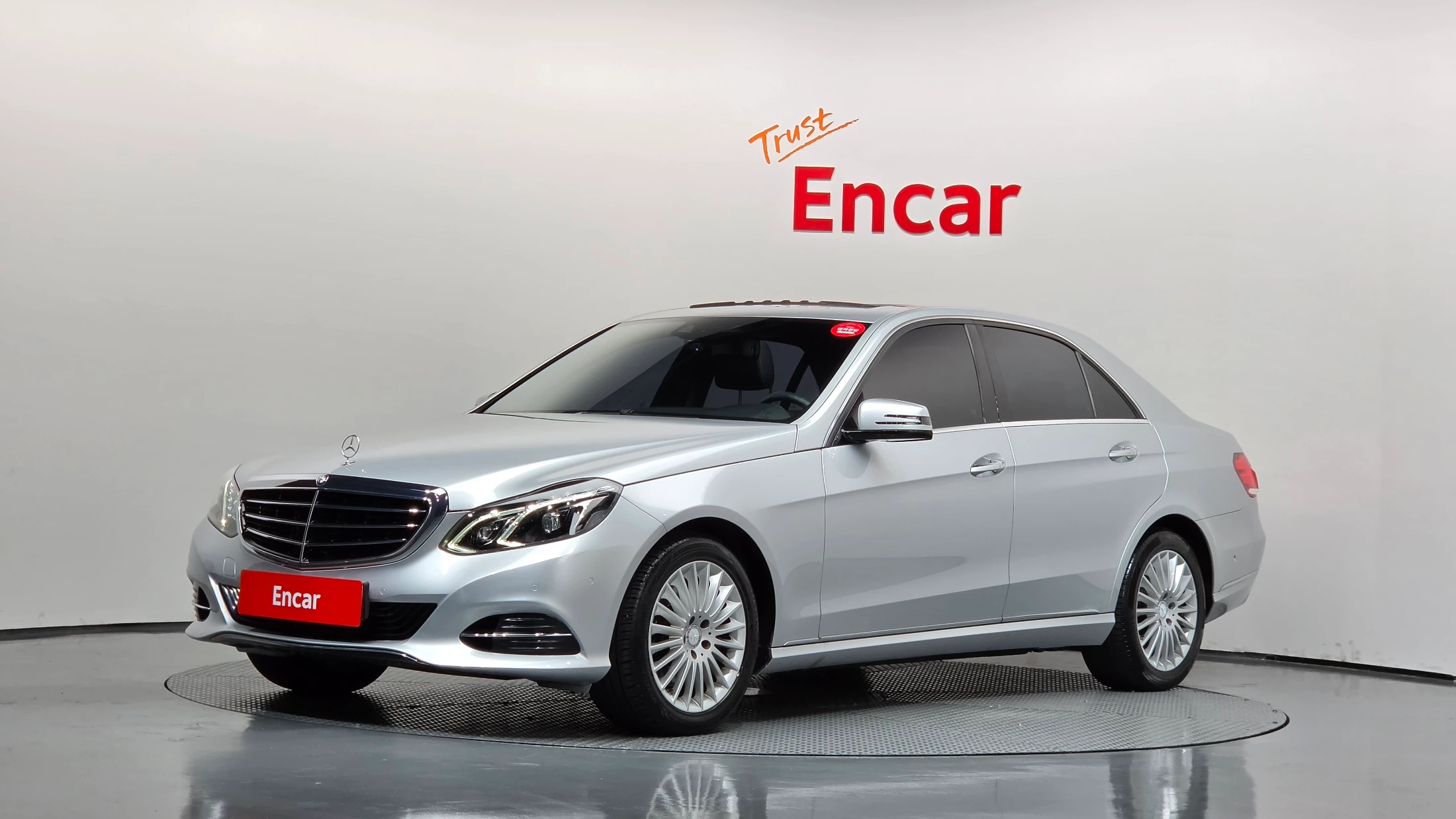Mercedes-Benz E-Class W212
