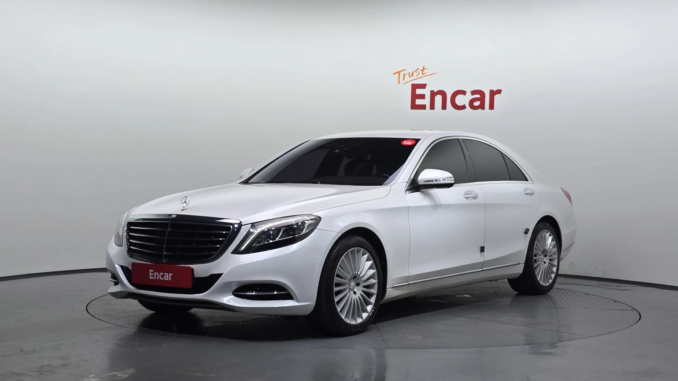 Mercedes-Benz S-Class W222