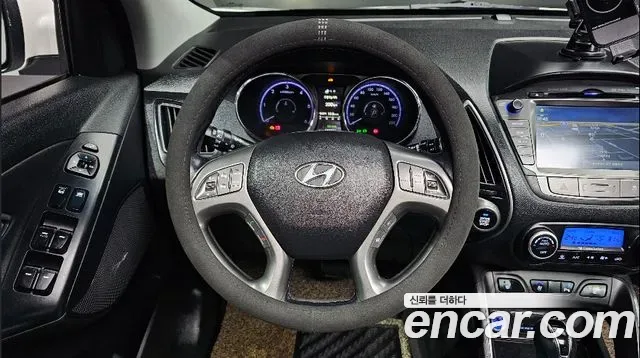 Hyundai Tucson ix, 2013 — фото 13