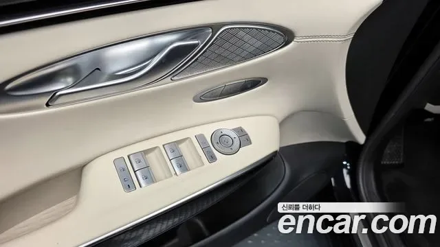 Genesis Gv70, 2021 — фото 29