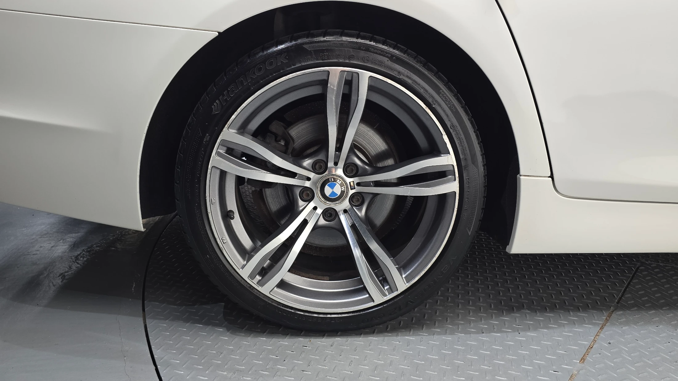 BMW 5-Series F10, 2012 — фото 5