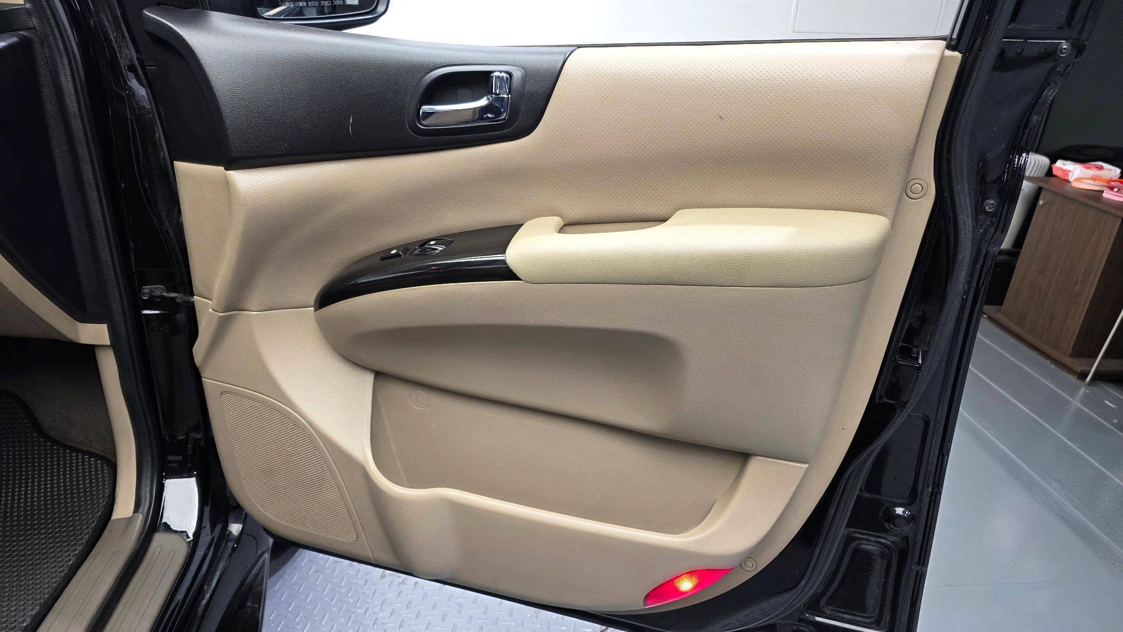 Kia Canival Carnival R, 2012 — фото 25