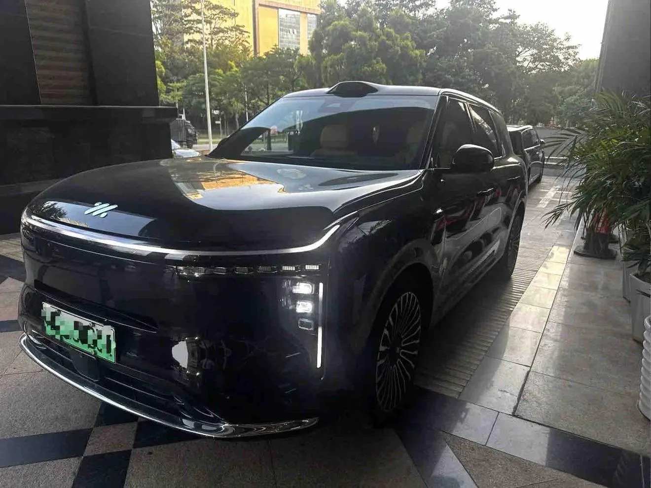 Zhiji Automobile Zhiji LS8