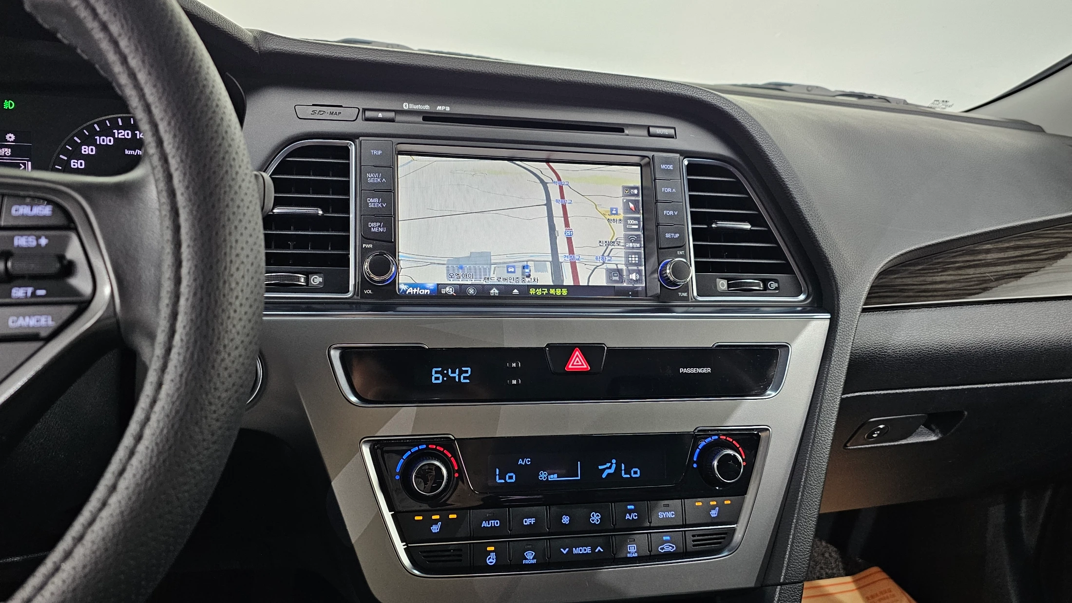 Hyundai Sonata LF Sonata, 2014 — фото 13
