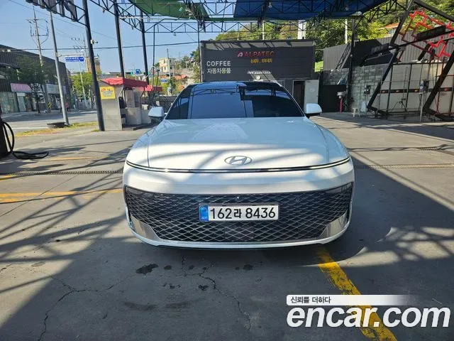 Hyundai Grandeur Hybrid (GN7)