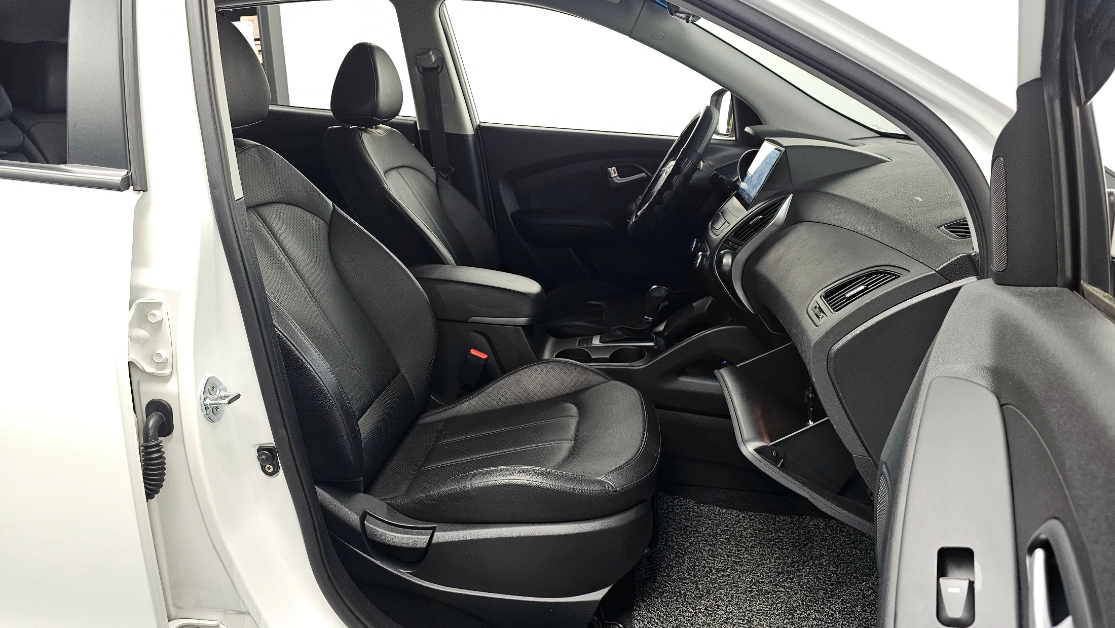 Hyundai Tucson ix, 2014 — фото 27