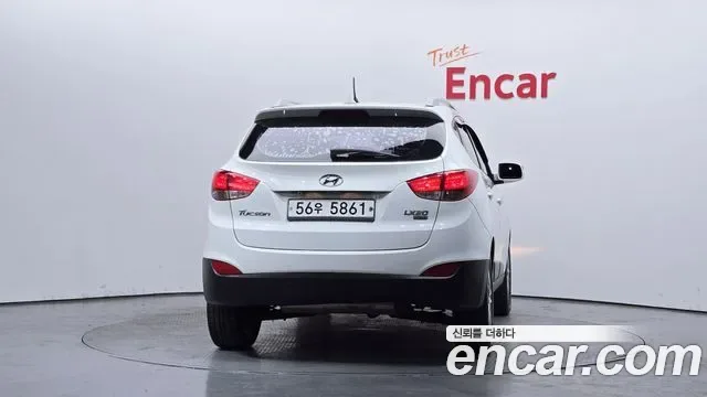 Hyundai Tucson ix, 2011 — фото 4
