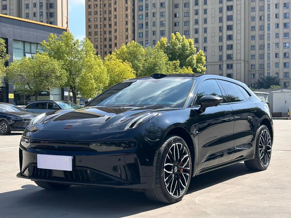 ZEEKR 001