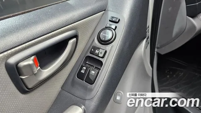 Hyundai Starex Grand Starex, 2012 — фото 16
