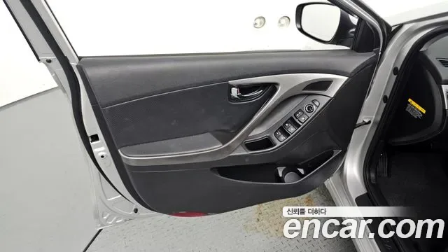 Hyundai Avante MD, 2013 — фото 24