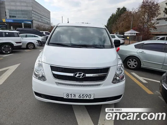 Hyundai Starex Grand Starex, 2012 — фото 2