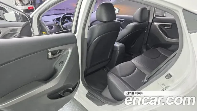 Hyundai Avante MD, 2012 — фото 11