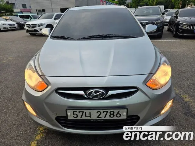 Hyundai Accent