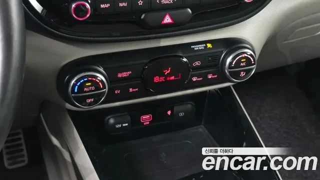Kia Soul Booster EV, 2019 — фото 19
