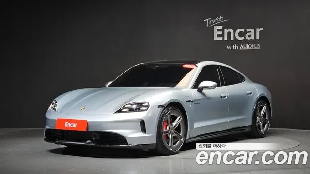 Porsche Taycan Tycan