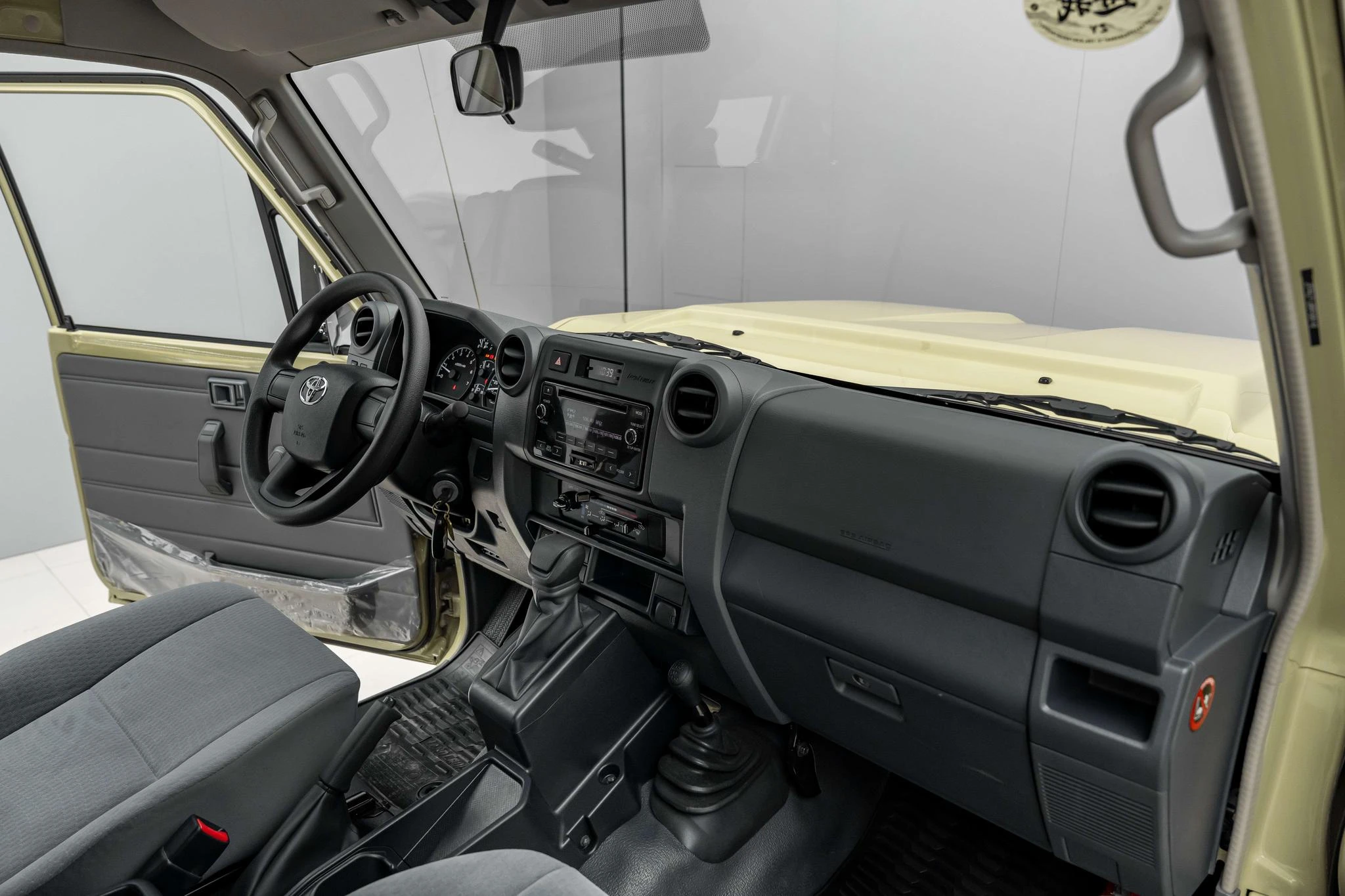 Toyota Land Cruiser 70 Series, 2025 — фото 17