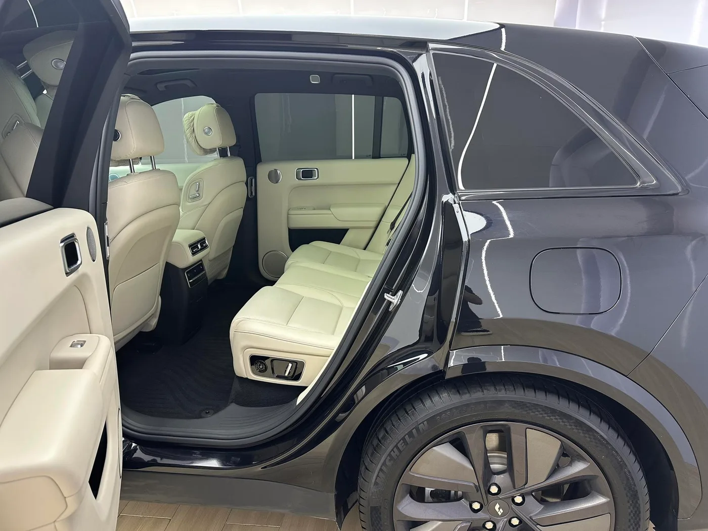 Li Auto Ideal L7, 2023 — фото 13