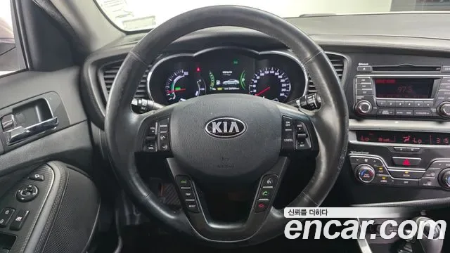 Kia K5 Hybrid, 2012 — фото 13