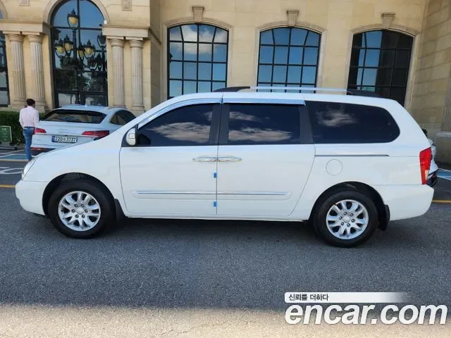 Kia Canival Carnival R, 2012 — фото 3