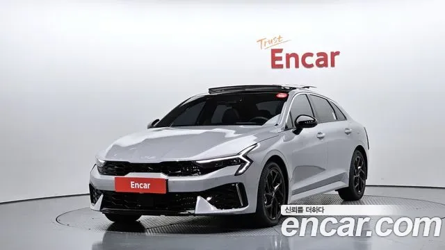 Kia K5 Hybrid