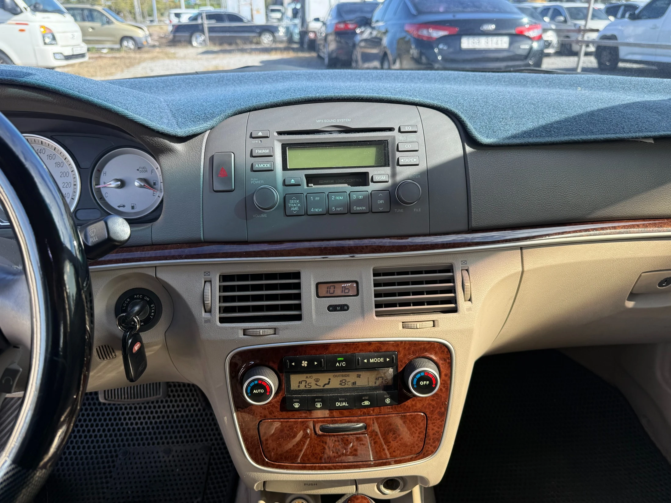 Hyundai Sonata NF Sonata, 2005 — фото 12