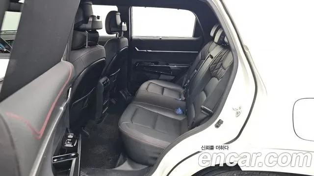 KG_Mobility_Ssangyong Actyon Activian, 2025 — фото 11