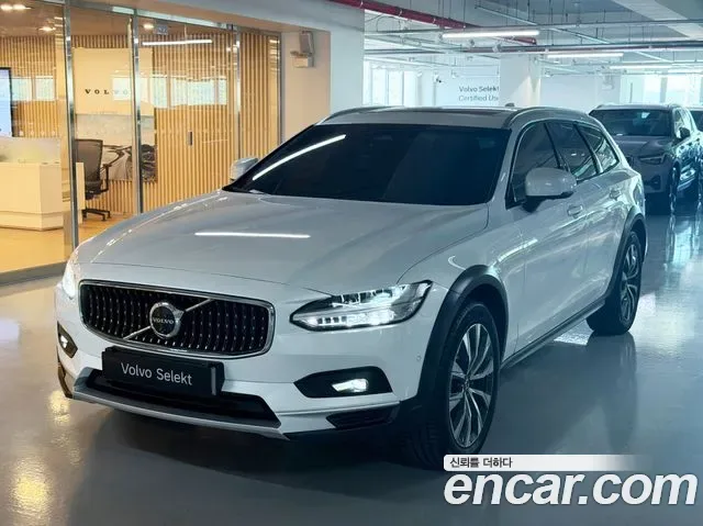 Volvo V90 Cross Country